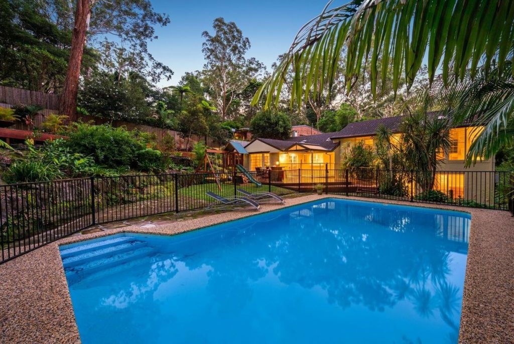 21-Minnamurra-Avenue-Pymble-2